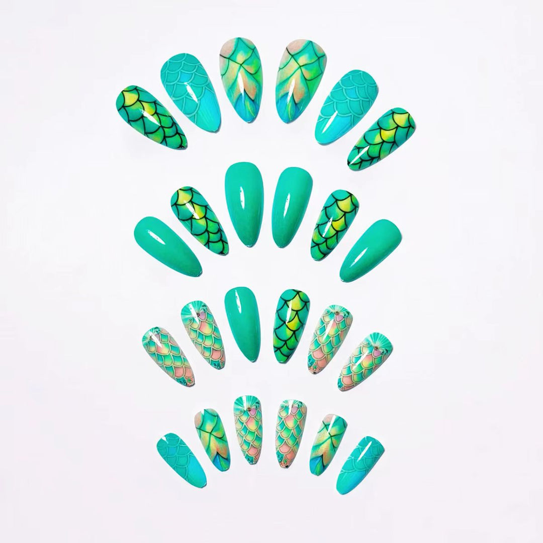 Artistic Mermaid-Scale Nail Art Bowlift