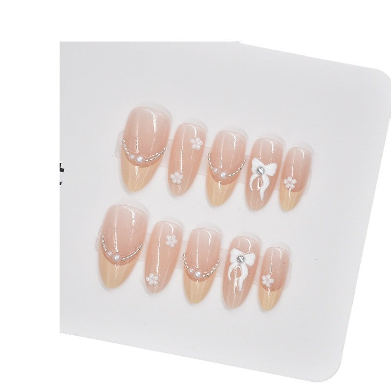 Elegant Floral Press-On Nail Art Bowlift
