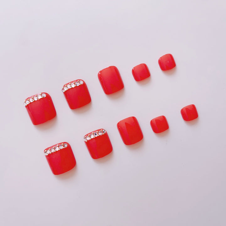 Nail art set with glittering accents and exquisite design Bowlift