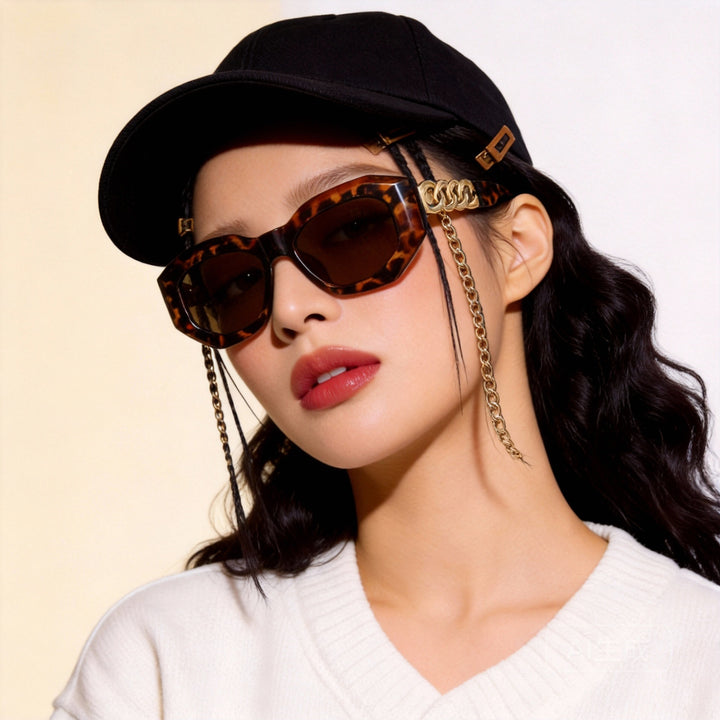 Ladies fashionable sunglasses with luxurious chain frame Bowlift