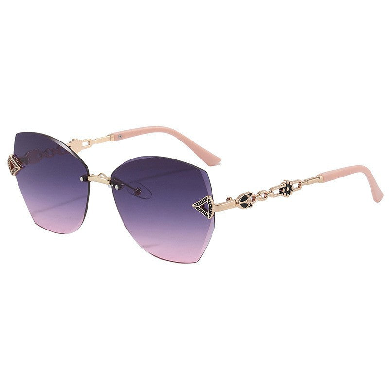 Elegant Geometric Statement Sunglasses