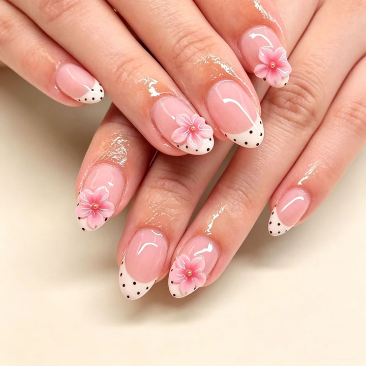 Floral Detailing Press-On Nail Art Bowlift