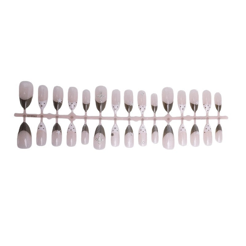 Glittering artificial nail design with elegant accents Bowlift