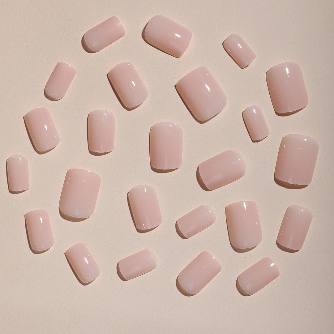 Nail art set with elegant high gloss finish Bowlift