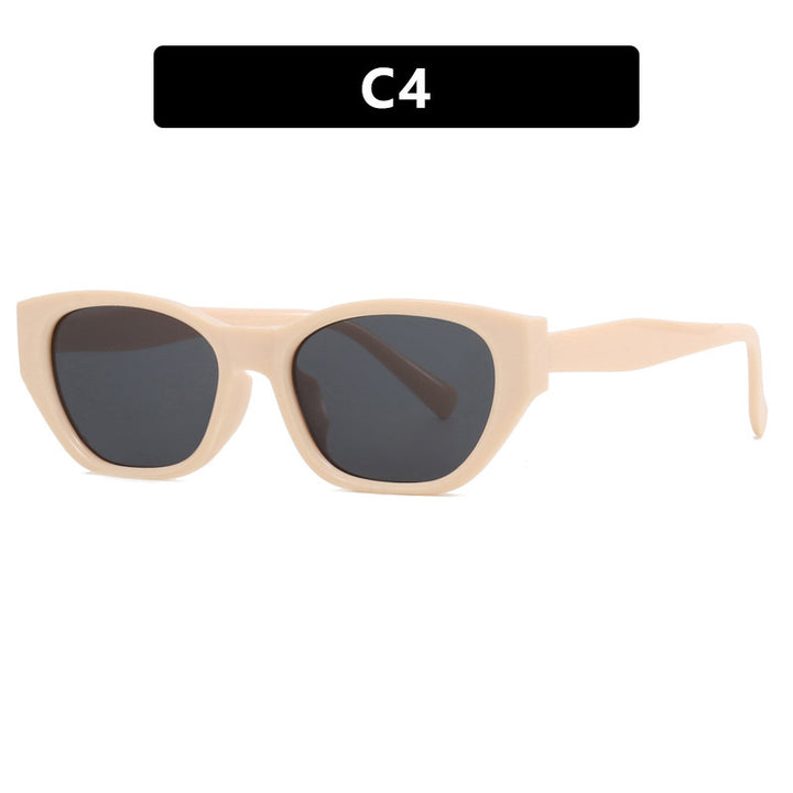 Ladies Cat-Eye Sunglasses with transparent, geometric frame Bowlift