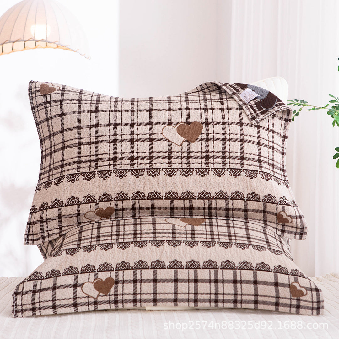 Women's pillowcase with delicate floral motif Bowlift