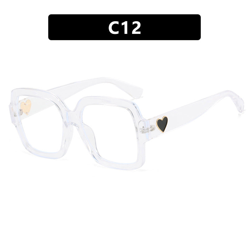 Women's square sunglasses with playful heart detail Bowlift
