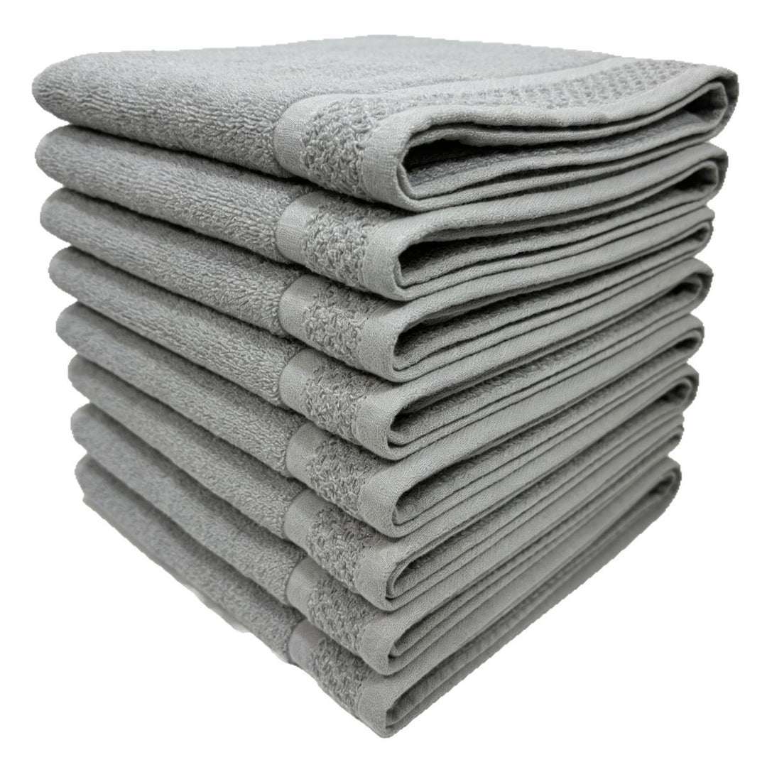 Elegant and Soft Bath Towel with Luxurious Border Bowlift