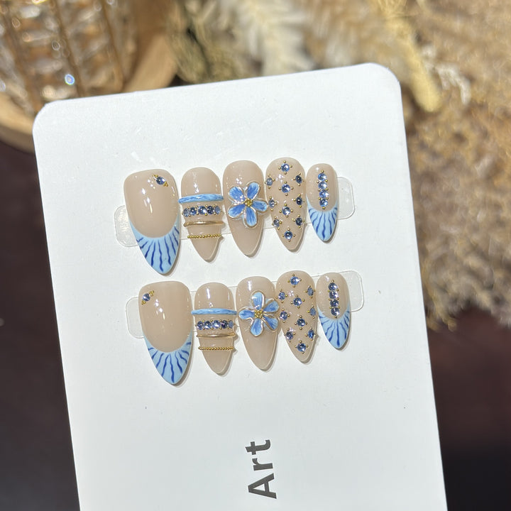 Decorative Nail Art Set with Floral and Gemstone Accents Bowlift