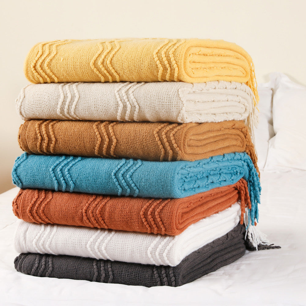 Women Comfortable Knitted Blanket with Modern Zigzag Pattern Bowlift