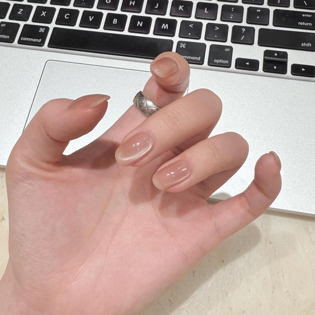 Elegant Nail Tips with Gentle Ombre Effect Bowlift