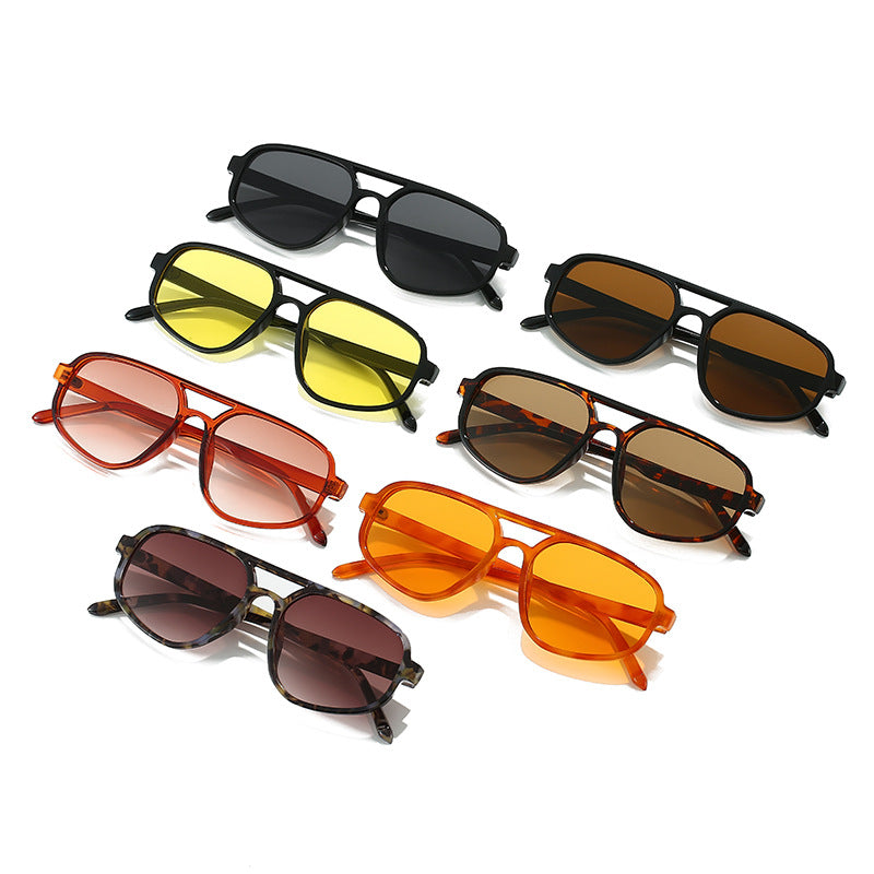 Women's fashionable sunglasses with wide frame and UV protection Bowlift