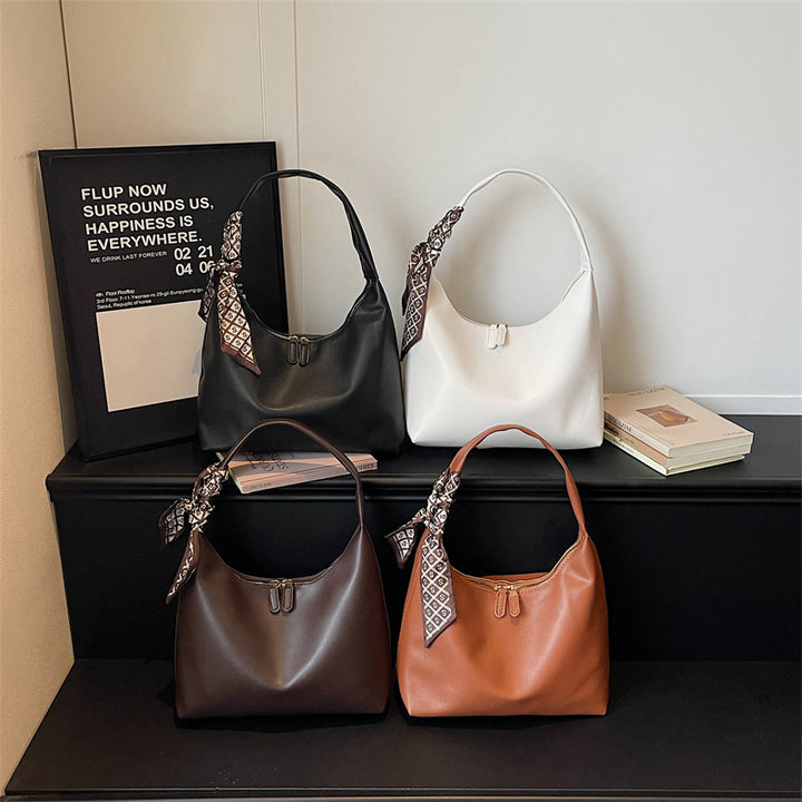 Chic Slouchy Hobo Bag Bowlift