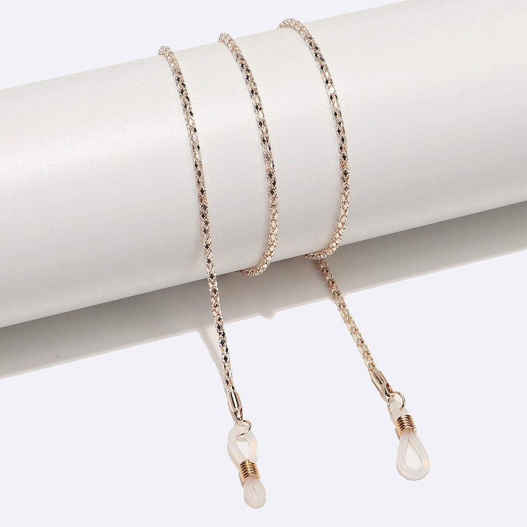 Elegant Heart-Shaped Pearl Chain Eyewear Holder Bowlift