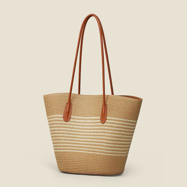 Sleek beach bag with matching sun hat Bowlift