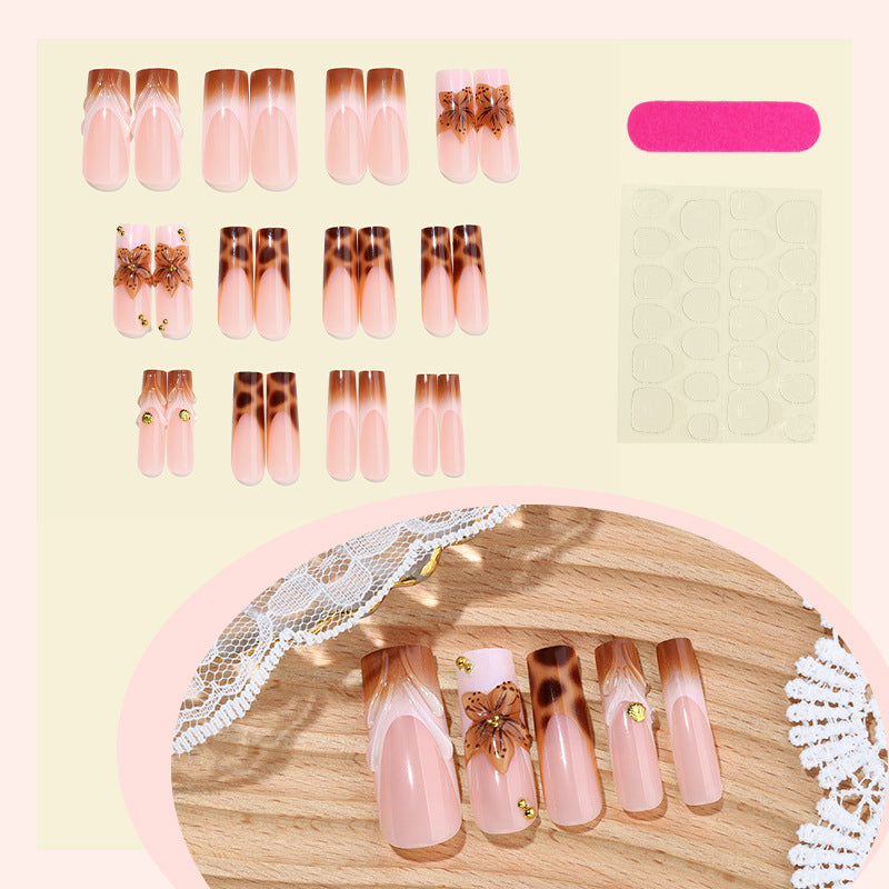 Elegant Floral Press-On Nail Set Bowlift