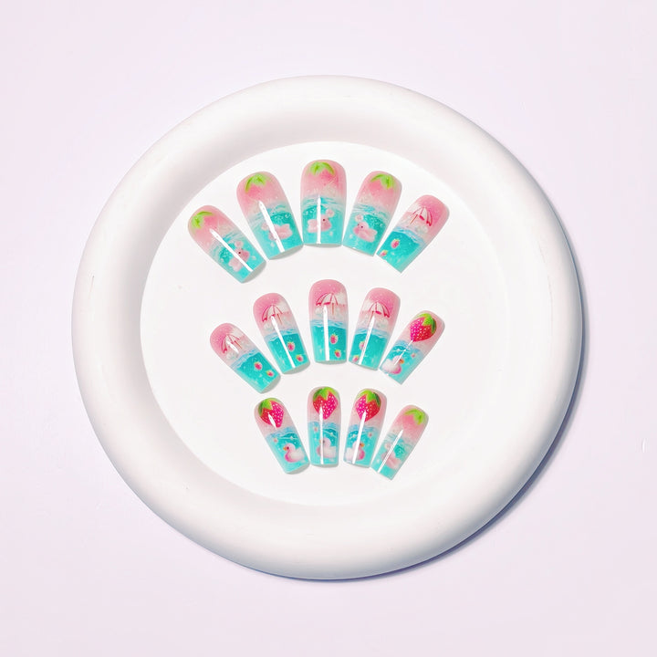 Artistic Summer-Themed Nail Art Bowlift