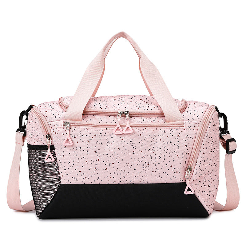 Sporty leisure bag with durable material and innovative compartment design Bowlift