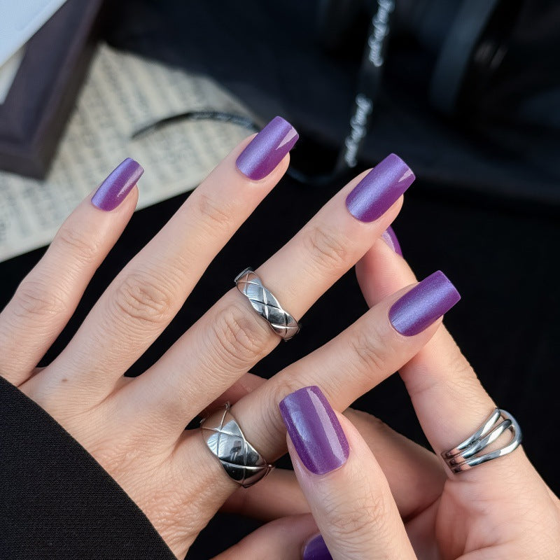 High-quality artificial nails Bowlift