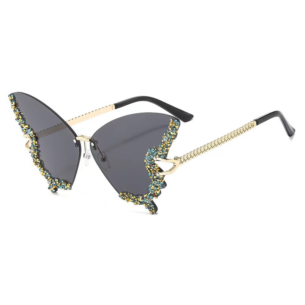 Women extravagant wing sunglasses Bowlift