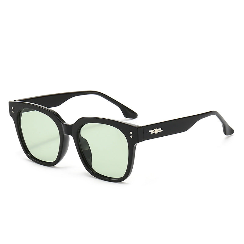 Women's square sunglasses with stylish frame Bowlift