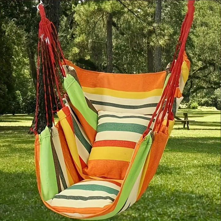 Hanging hammock chair with reinforced cotton canvas and integrated arm pockets Bowlift