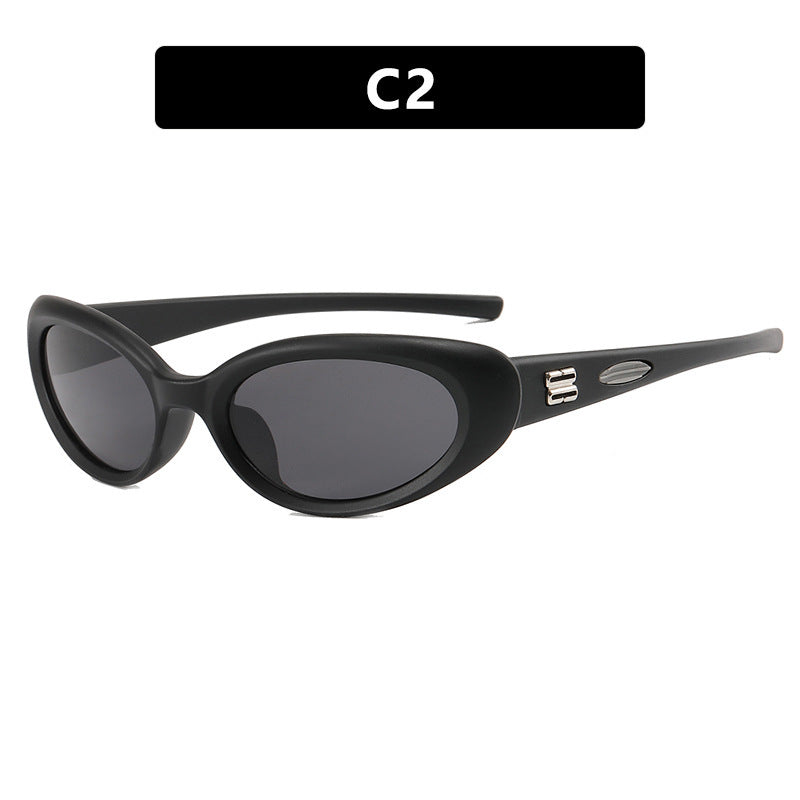Women's fashionable sunglasses with an exceptional shape and contrasting color accents Bowlift