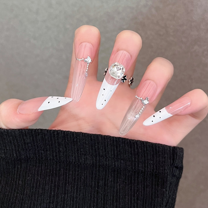 Elegant Handcrafted Press-On Nail Set Bowlift