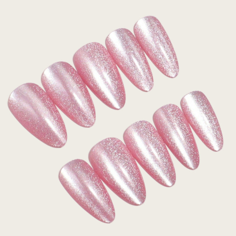 Shiny artificial nails with elegant ombre effect Bowlift