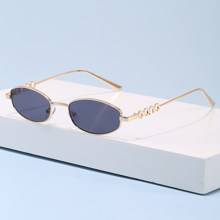Fashionable Sunglasses in Elegant Oval Design Bowlift