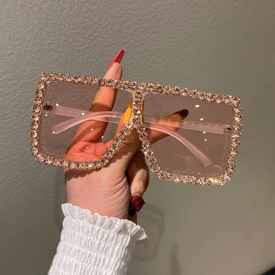 Women's Oversized Sunglasses with Sparkling Rhinestone Frame Bowlift