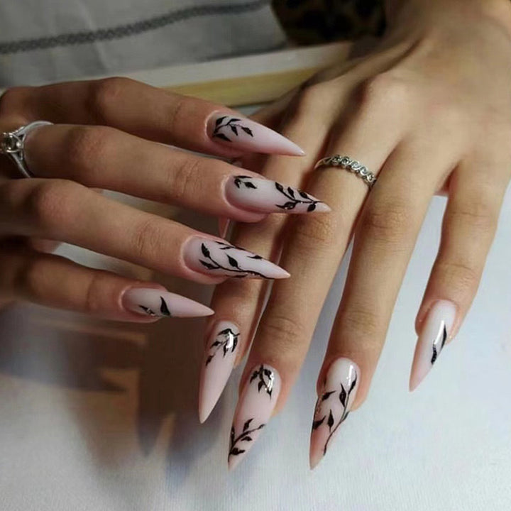 Elegant Artificial Lace Nails with Floral Design Bowlift