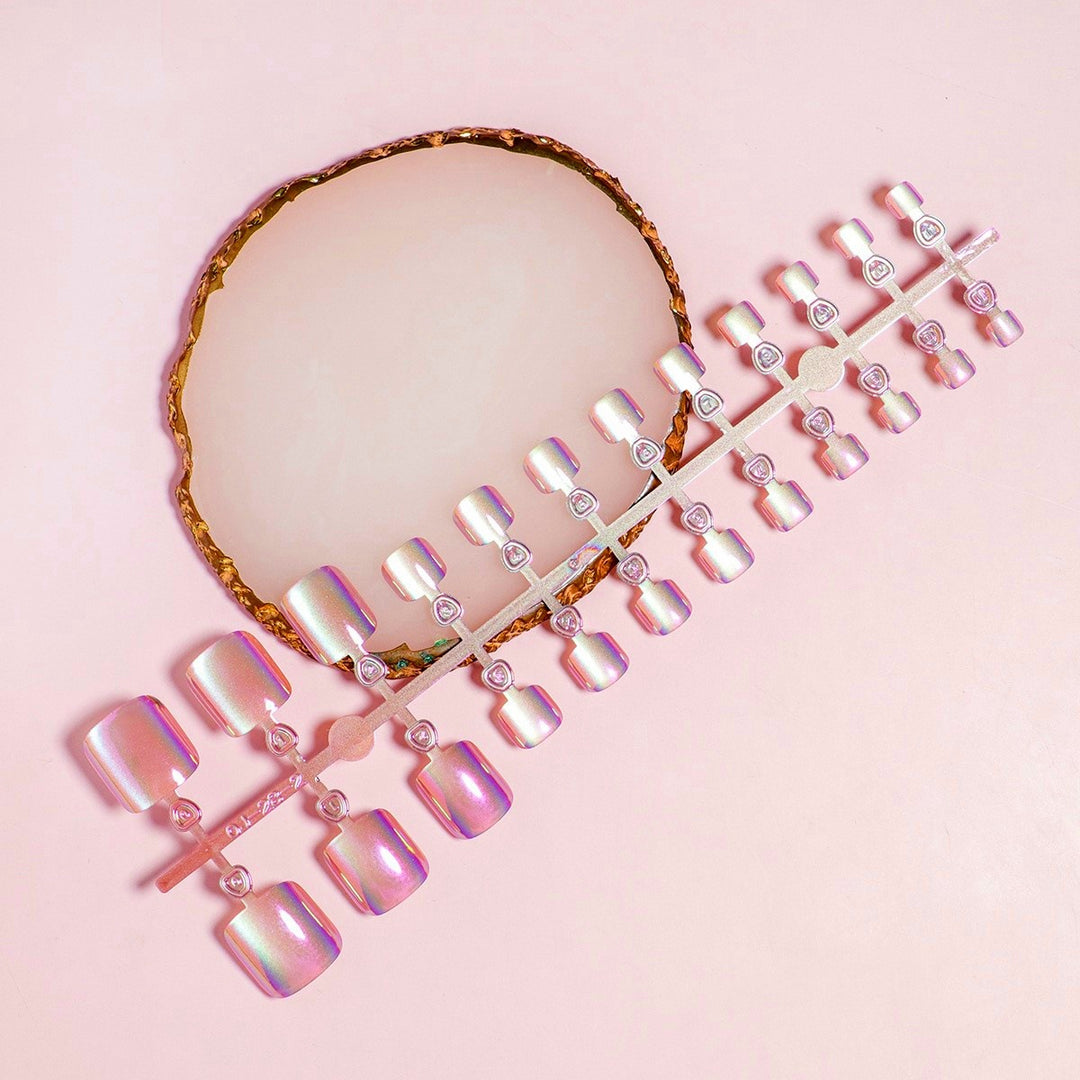 Iridescent Pedicure Press-On Nail Set Bowlift