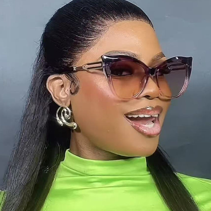 Ladies cat-eye glasses with elegant metal frame Bowlift