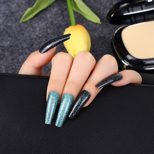 Nail art set with glitter and elegant transitions Bowlift