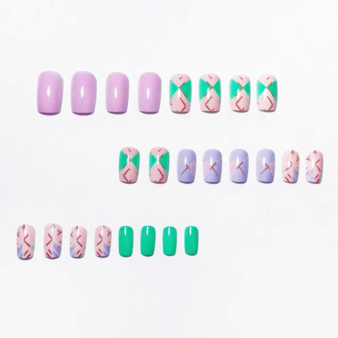Geometric Pattern Nail Art Bowlift