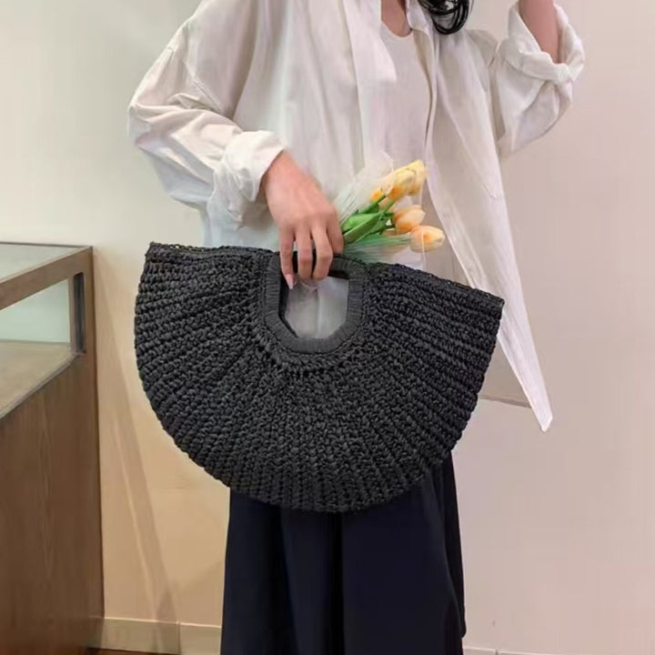 Handbag with Unique Fold Structure Bowlift
