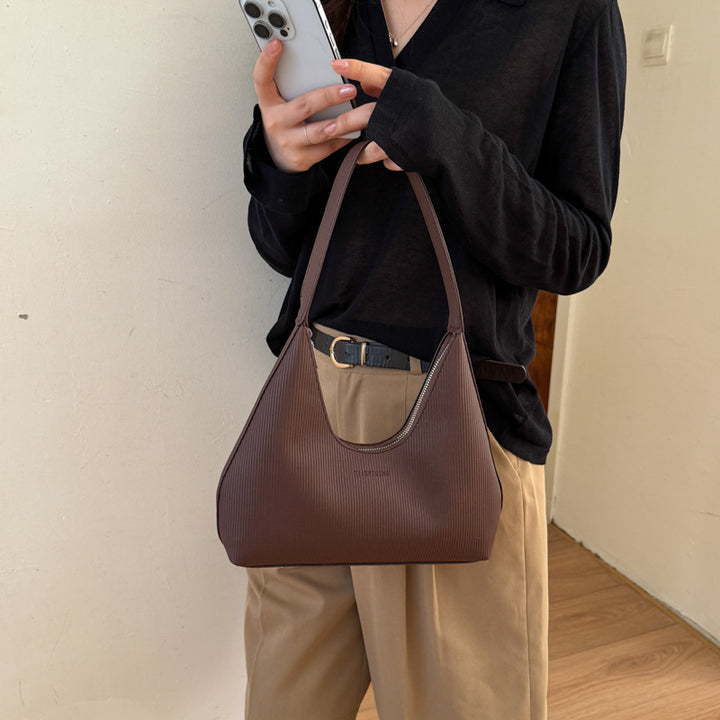 WoTextured Ribbed Hobo Handbag Bowlift
