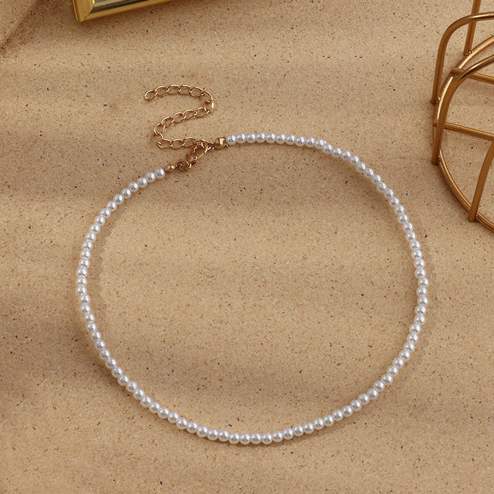 Elegant Pearl Necklace Bowlift