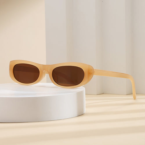 Ladies' fashionable sunglasses in elegant cat-eye style Bowlift