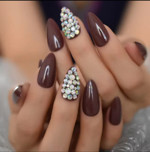 Decorative Rhinestone-Accent Press-On Nails Bowlift