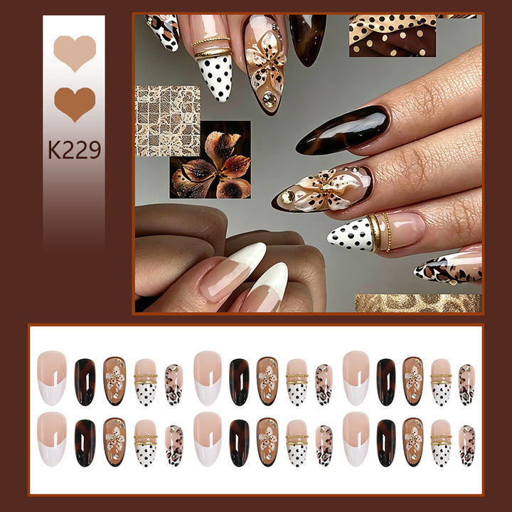 Artificial Nail Set with Floral and Glamorous Design Bowlift