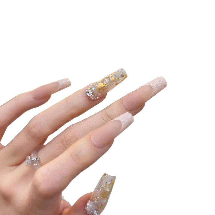 Luxurious Decorative Press-On Nail Set with Artistic Elements Bowlift