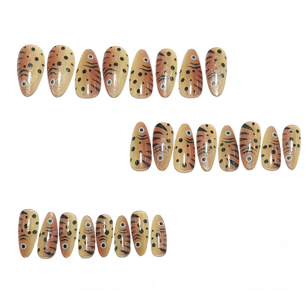 Art Nails in Creative Animal Design Bowlift