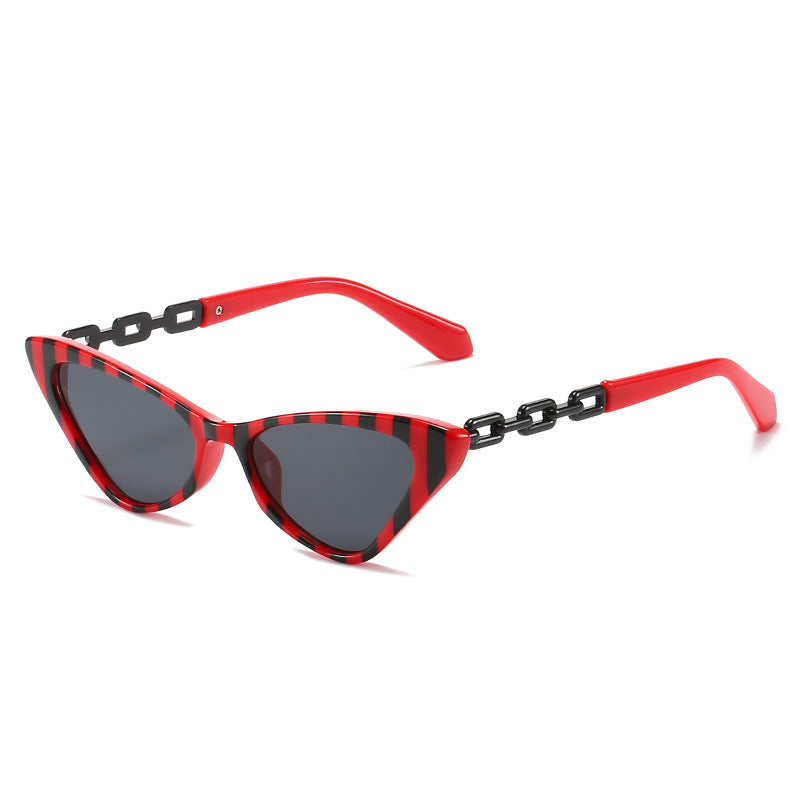 Women Cat-Eye Sunglasses with Stylish Chain Accents Bowlift