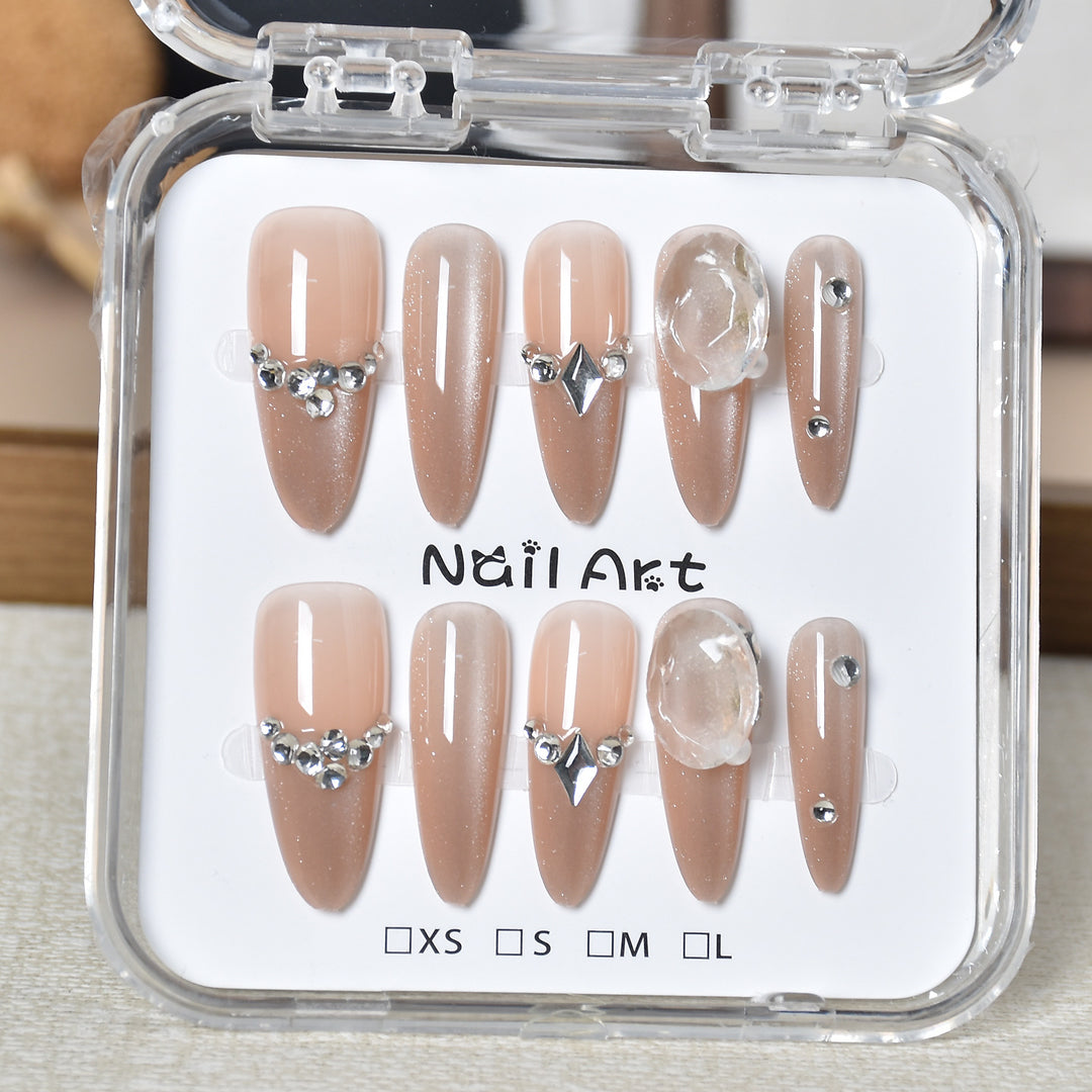 Premium Glamorous Press-On Nail Extensions Bowlift