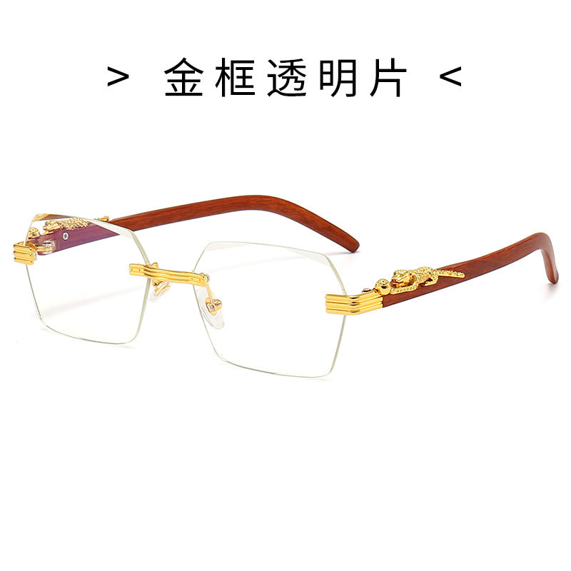 Ladies Designer Sunglasses with Artistic Wooden Frame and Elegant Glass Elements Bowlift