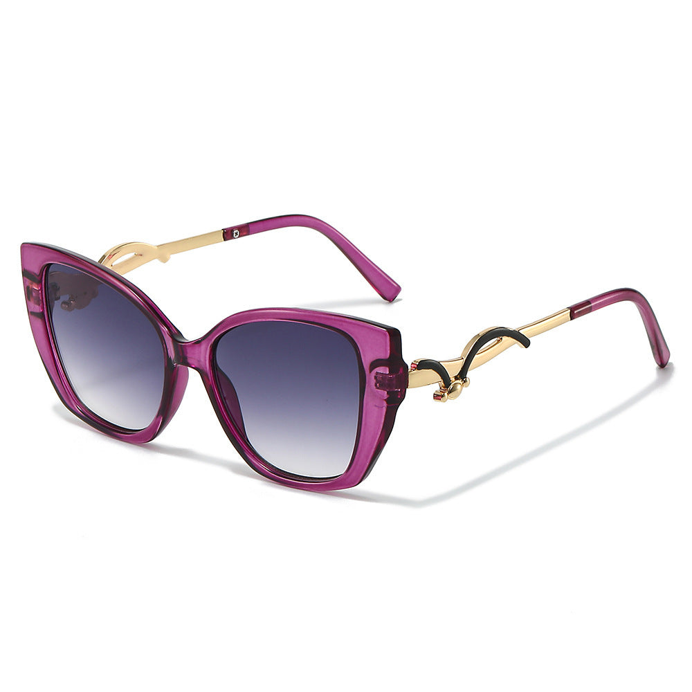 Oversized Geometric Cat-Eye Sunglasses with Gold Accents Bowlift