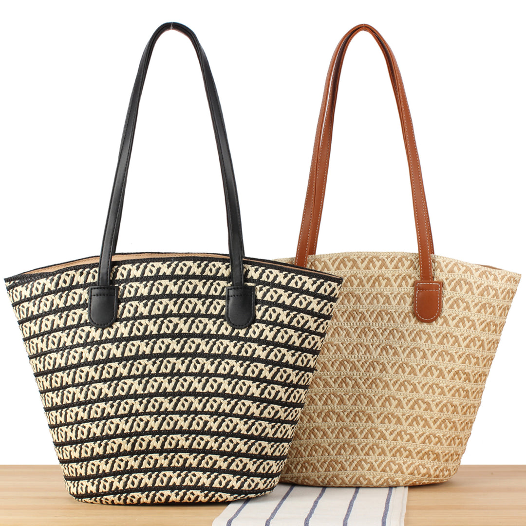 Designer straw bag with contrasting pattern and elegant leather handles Bowlift