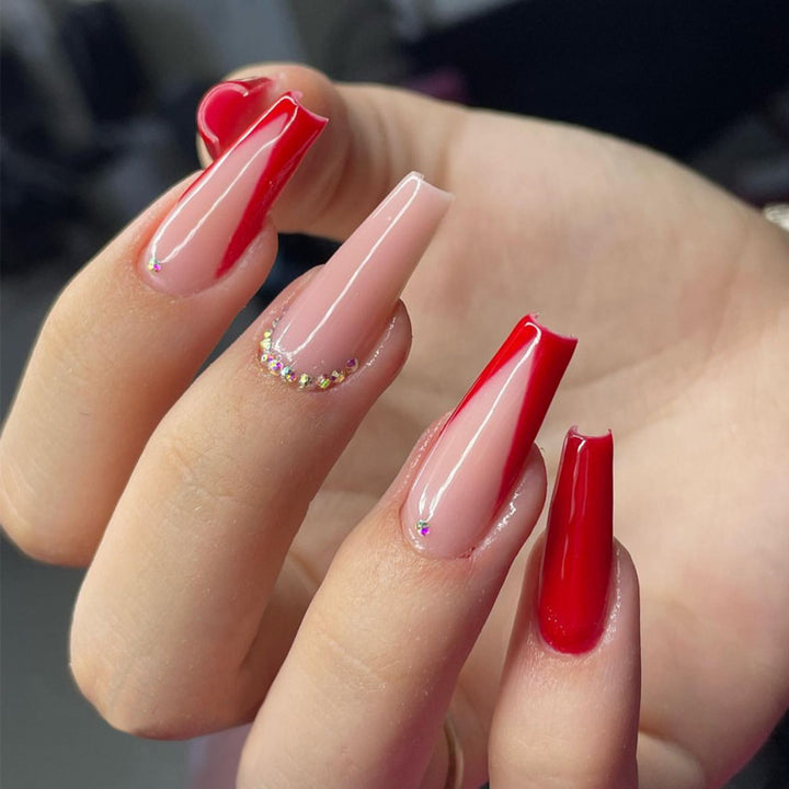 Glamorous Glittery Stiletto Press-On Nails Bowlift